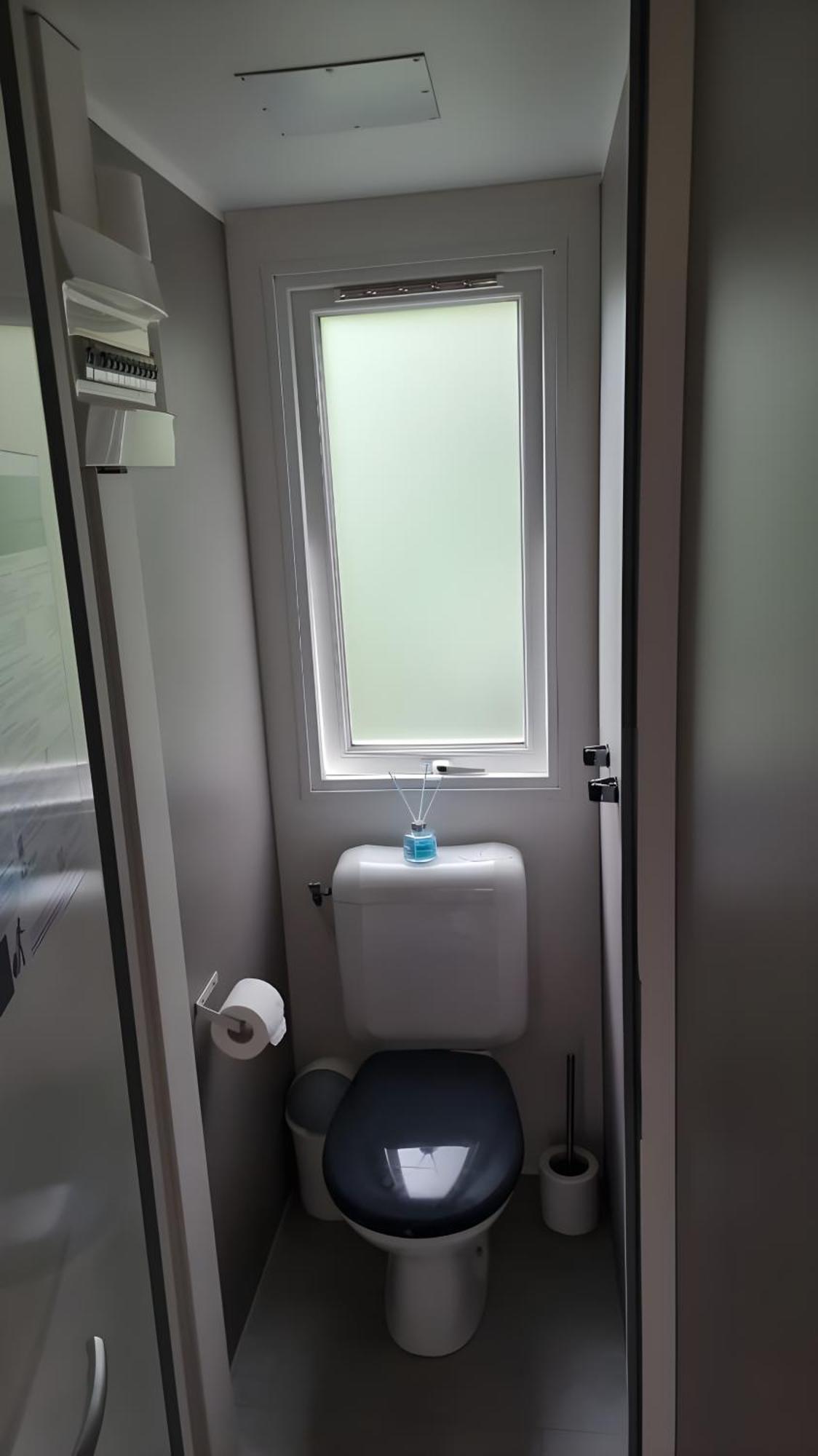 Вилла Modern 6P Tiny Solhouse 6 - Near Groningen Kropswolde Экстерьер фото